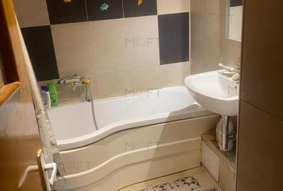 Apartament cu 3 camere decomandat în Aviației - 9