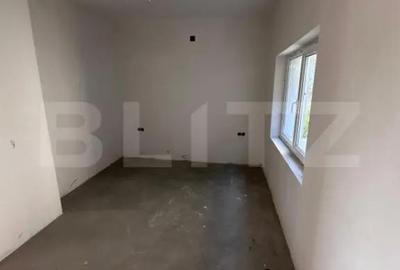 Casă cu 4 camere cu Teren 500 Mp în Central - 8