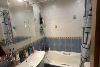 Inchiriere garsoniera in zona Petrache Poenaru - 1