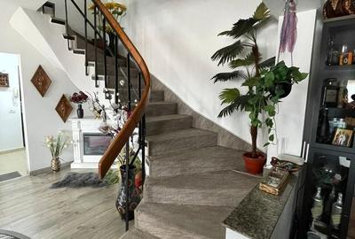 Apartament cu 4 camere decomandat, mobilat în Cetate - 13