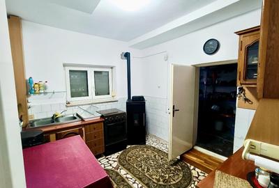 Oportunitate Unică! Casă cu teren, gradina și livadă în Valea Mare-Pitesti - 10