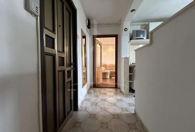 Apartament cu 2 camere decomandat în Vasile Aaron - 10