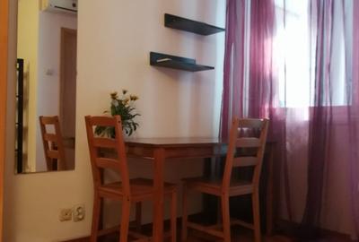 Dristor, garsoniera langa metrou, 350 euro, libera - 9