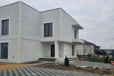 Casa P+1 zona Damila 149 mp, teren 412 - 31