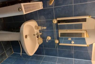 Spațiu comercial, de 540 mp, în Central - 4