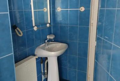 Spațiu comercial, de 540 mp, în Central - 3