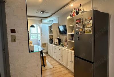 De vanzare apartament cu 3 camere, de la proprietar
