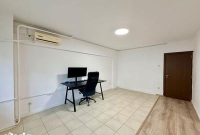 Apartament cu 3 camere decomandat în Centrul Civic