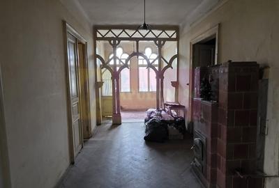 Apartament cu 6 camere în Central - 5