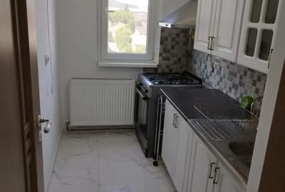 De vanzare apartament 2 camere - 1