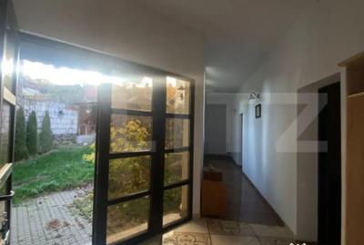 Casă cu 10 camere cu Teren 414 Mp în Cetate - 12