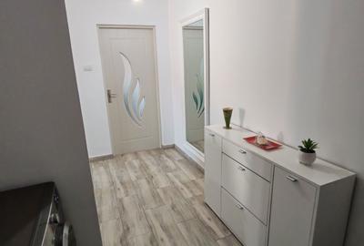 Apartament cu 2 camere decomandat în Central - 1
