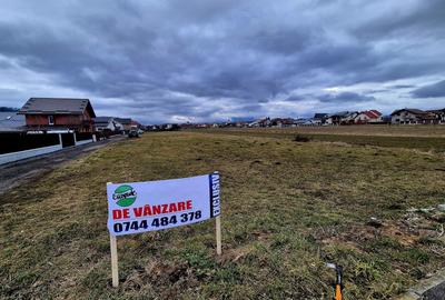 Teren Construcții intravilan de 2000 mp, în Cristian - 3