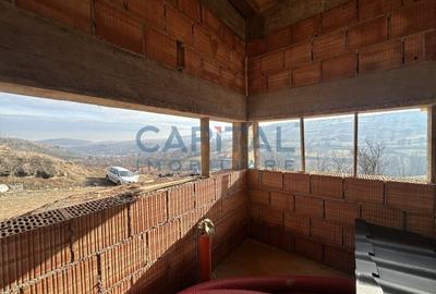 Comision 0%! Casa 4 camere, Suceagu, 132mp