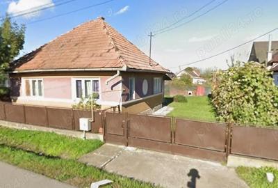 Casă cu Teren 930 Mp în Central - 5