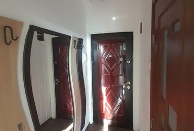 Garsonieră decomandată, mobilată în Universitate - 6