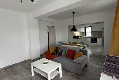 Apartament cu 2 camere decomandat în Tractorul - 10