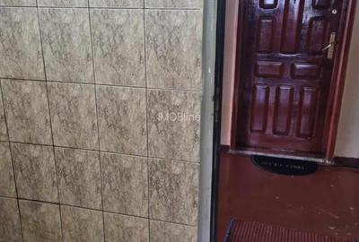 Garsoniera Zona far 22 mp  et 3/4 - 2