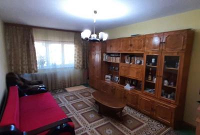 Apartament cu 2 camere decomandat în Central - 2
