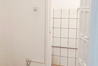 Inchiriere spatiu de birou, 36 mp, zona Vlahuta-Florilor. Inchiriere spatiu de birou, 36 mp, zona Vlahuta-Florilor. - 5