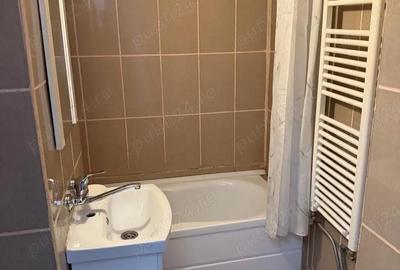 Garsonieră decomandată în Gară - 7