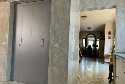 Casă cu 6 camere cu Teren 1000 Mp în Central - 7