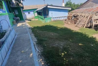 Casă cu 2 camere cu Teren 844 Mp în Brăești - 12