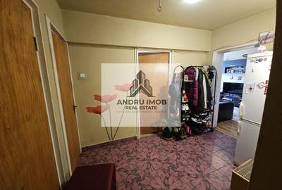 Apartament cu 3 camere semidecomandat în Dristor - 16