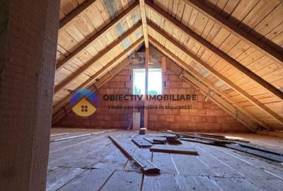 Casa + Teren de vanzare Zona Ciritei/An constructie 20 - 6