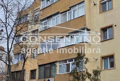 Apartament cu 3 camere decomandat în Central - 3