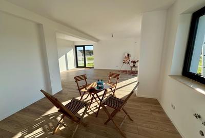 Vila finalizata cu acces de pe DN1, A3, A0 - TVA & Comision 0% - 10