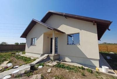 Casă individuală cu 3 camere cu Teren 400 Mp în Lunca Cetățuii - 2