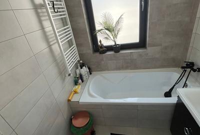 Casa insiruita  , P+1+M  { Popesti Leordeni } - 17