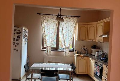 Casă cu 4 camere în Corbeanca - 1