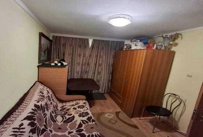 Apartament cu 2 camere semidecomandat în Pieptănari - 1
