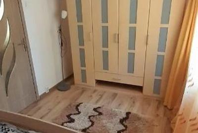 Apartament cu 2 camere decomandat în Complex Studențesc