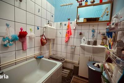 Casă cu 7 camere cu Teren 277 Mp în Central - 10
