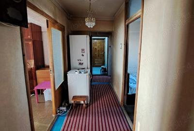 Vanzare apartament 4 camere, decomandat, etaj 7 din 8, 82, 5 mp, Crangasi, centrala proprie - 1