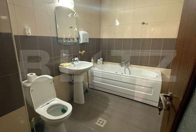 Apartament cu 3 camere în Central - 3