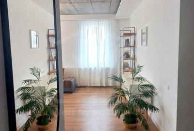 Apartament 3 camere, zona Europa,balcon, parcare, curte comuna, etaj intermediar - 9