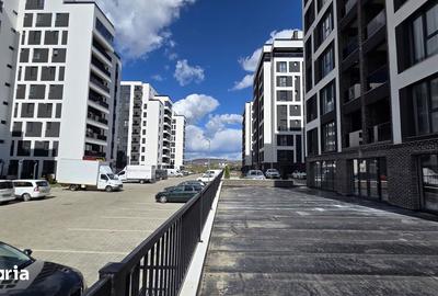 Spațiu comercial, de 40 mp, în Central - 14