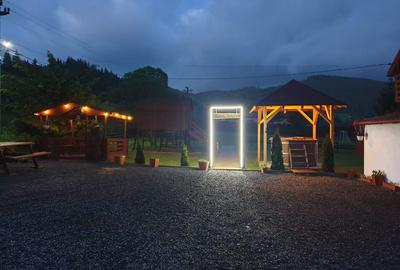 Casă cu 4 camere în Central - 3