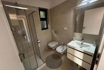 Casă cu 5 camere cu Teren 330 Mp în Girocului - 9