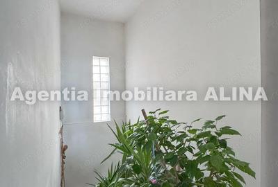 Casă cu 5 camere cu Teren 329 Mp în Ceangăi - 14
