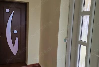 Casă cu 3 camere cu Teren 1035 Mp în Lozna - 1