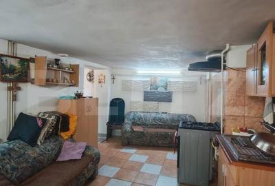 Casă cu 3 camere cu Teren 1079 Mp în Central - 12