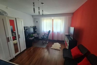 Casă individuală cu 5 camere cu Canalizare în Nord - 7
