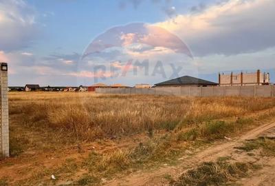 Teren de 681 mp, în Malu Mare - 2