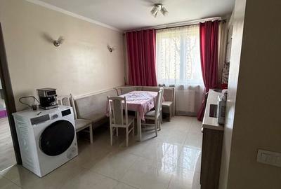 Apartament cu 2 camere în Decebal