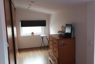 Vând casă la curte direct proprietar
